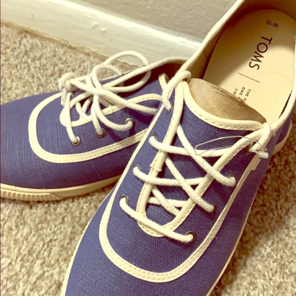 Toms Sneakers